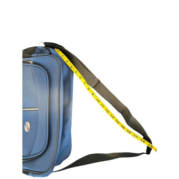 American Tourister Canvas
Royal Blue Travel Carry On Bag Luggage Lightweight - Picture 5 of 9